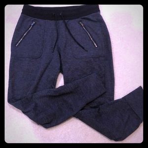 Dark grey jogger Athleta